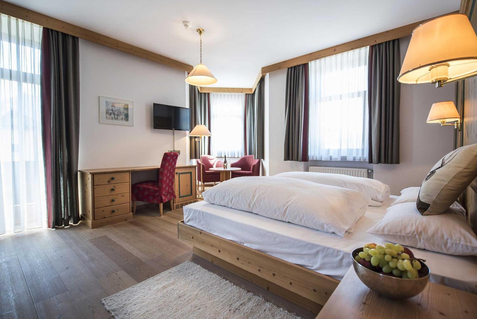 Hotel Cristallo ドッビアーコ 部屋 写真