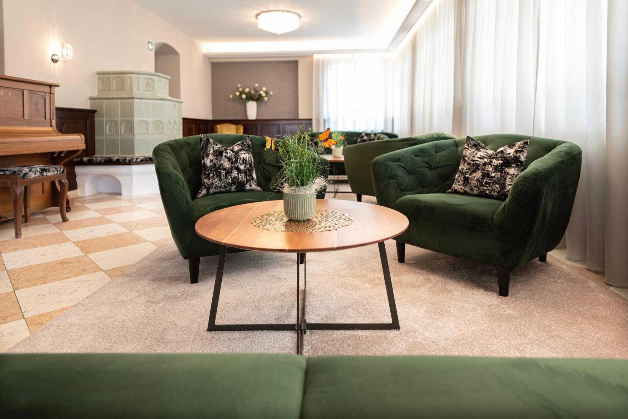 Hotel Cristallo ドッビアーコ エクステリア 写真
