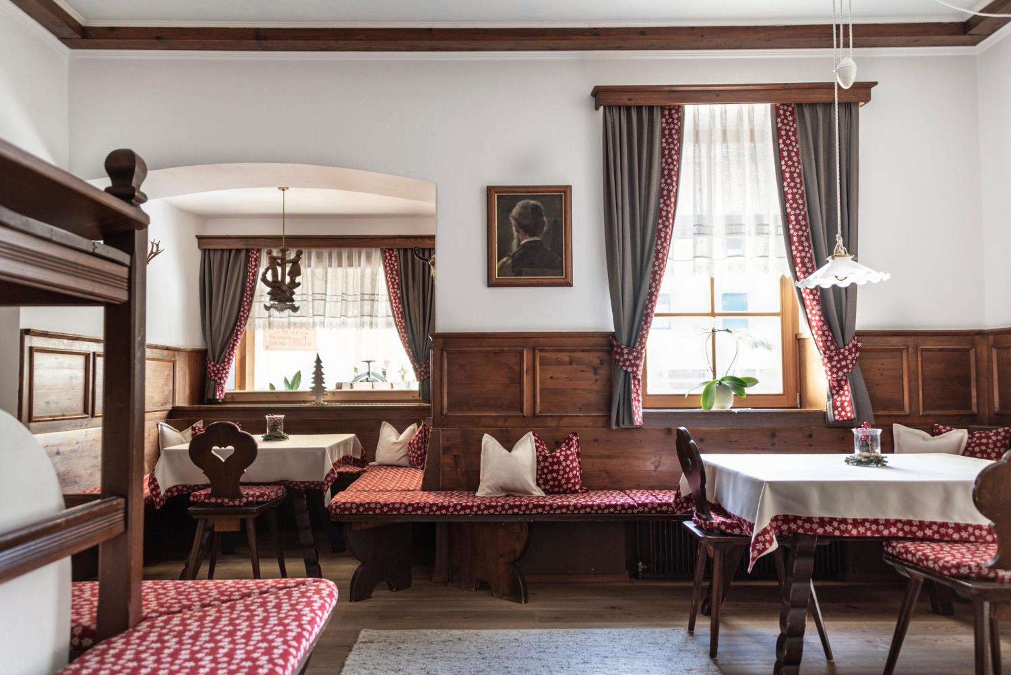 Hotel Cristallo ドッビアーコ エクステリア 写真