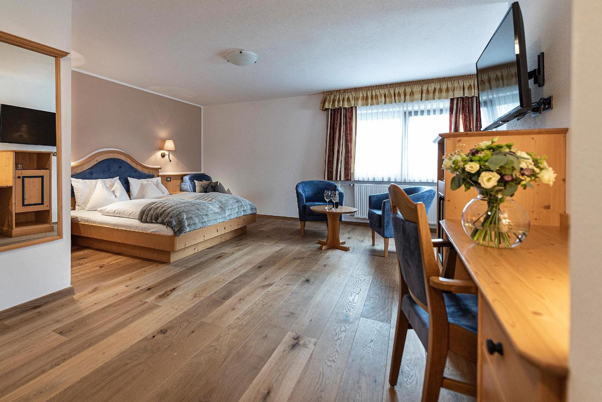 Hotel Cristallo ドッビアーコ エクステリア 写真
