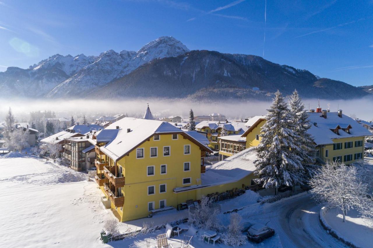 Hotel Cristallo ドッビアーコ エクステリア 写真