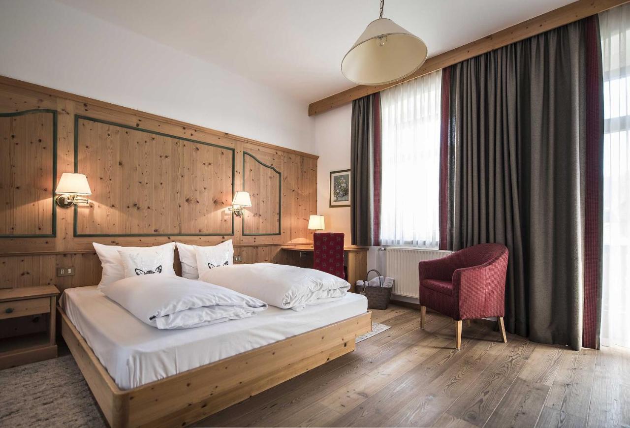 Hotel Cristallo ドッビアーコ エクステリア 写真